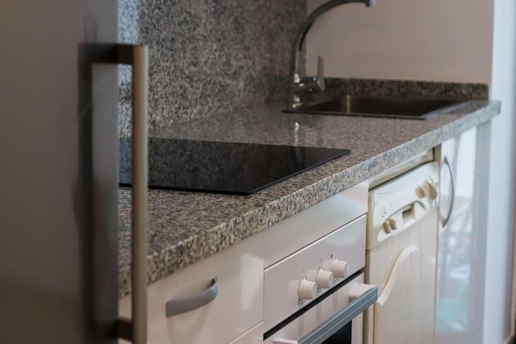 Oasis In Estepona With Parking 5Min From The Beach Exterior foto